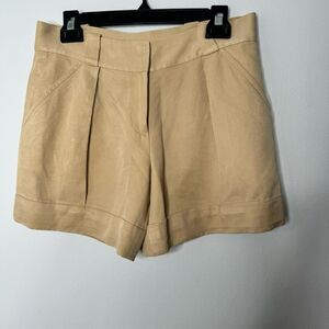 Diane Von Furstenberg tan shorts size 2